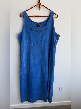 Vintage sleeves dress 
Medium